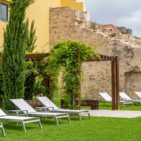 Tandem Palacio Alfama Aparthotel 4*