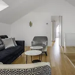 Tandem Palacio Alfama شقة فندقية