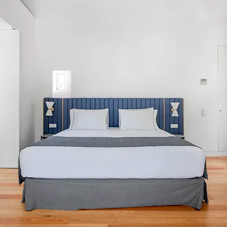 Tandem Palacio Alfama Aparthotel 4*